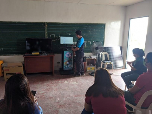 2022-02-24 DOST-III STARBOOKS Deployment and orientation to the faculty of Camias High School